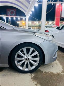 هيونداي أزيرا